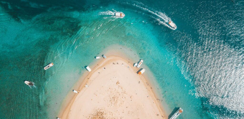 Marathonisi - Keri Caves Private Cruise