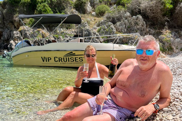 Shipwreck - Blue Caves Private Cruise tsilivi zakynthos